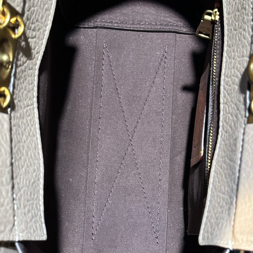 Coach 1941 Troupe Tote in Stone - Picture 9 of 11
